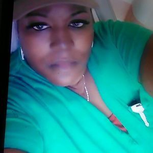 Meet your Posher, Tonya